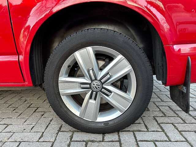 Volkswagen Transporter Kombi