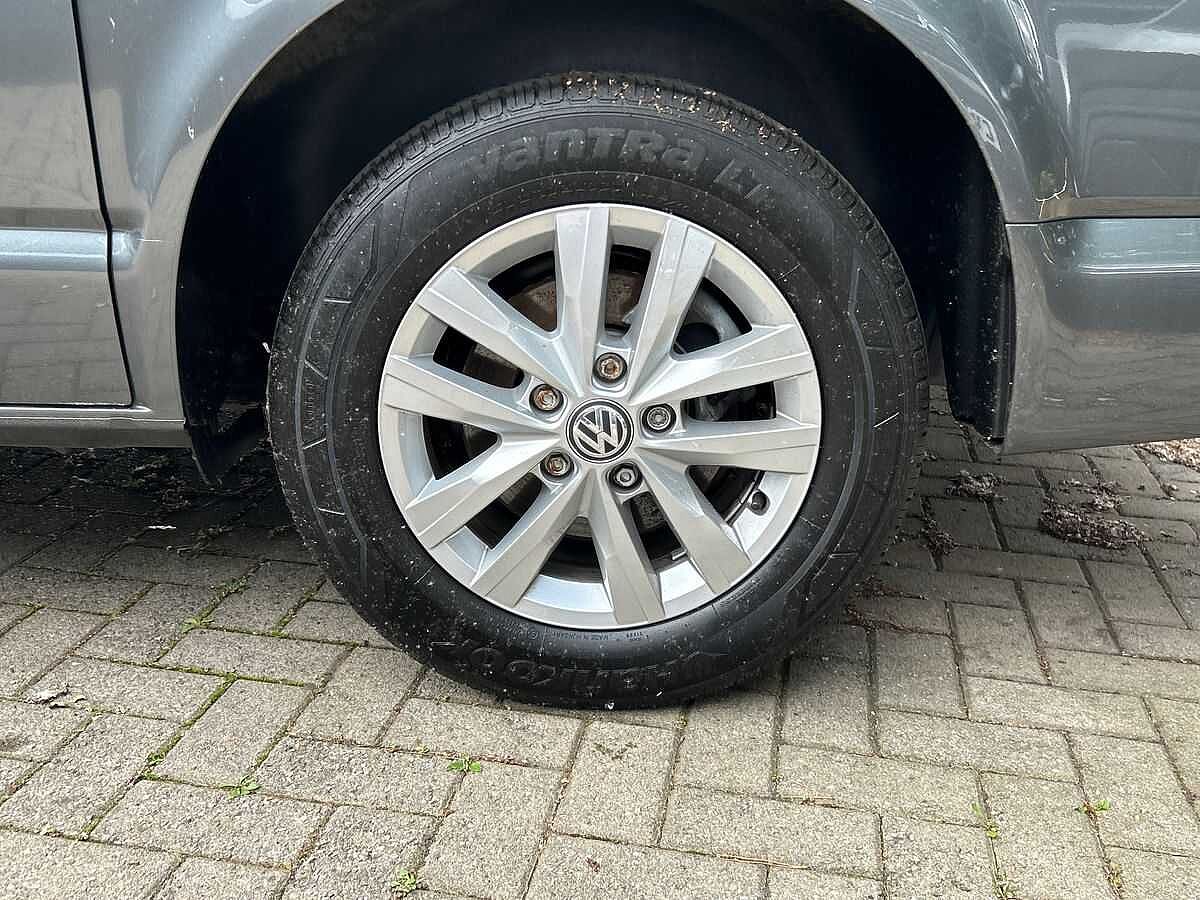 Volkswagen Transporter Kombi