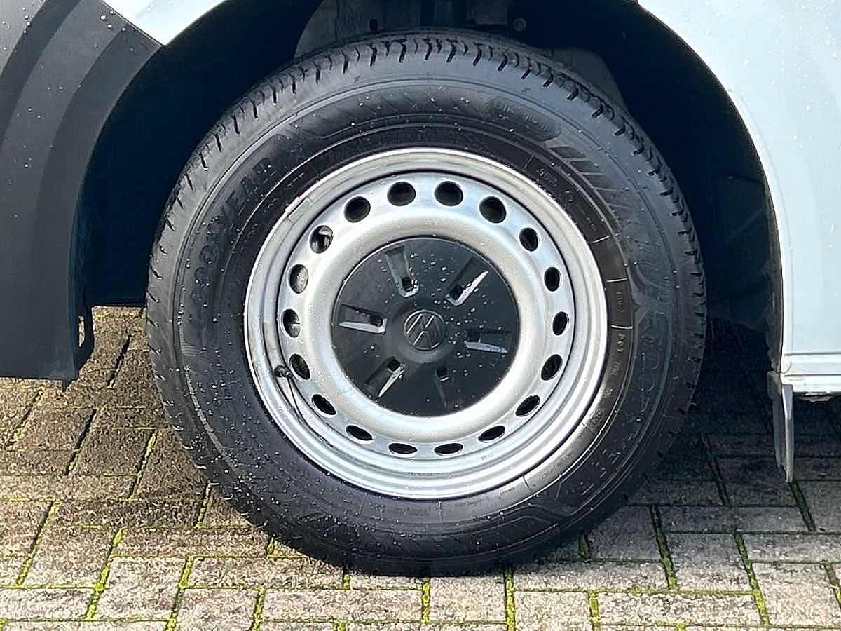 Volkswagen T7