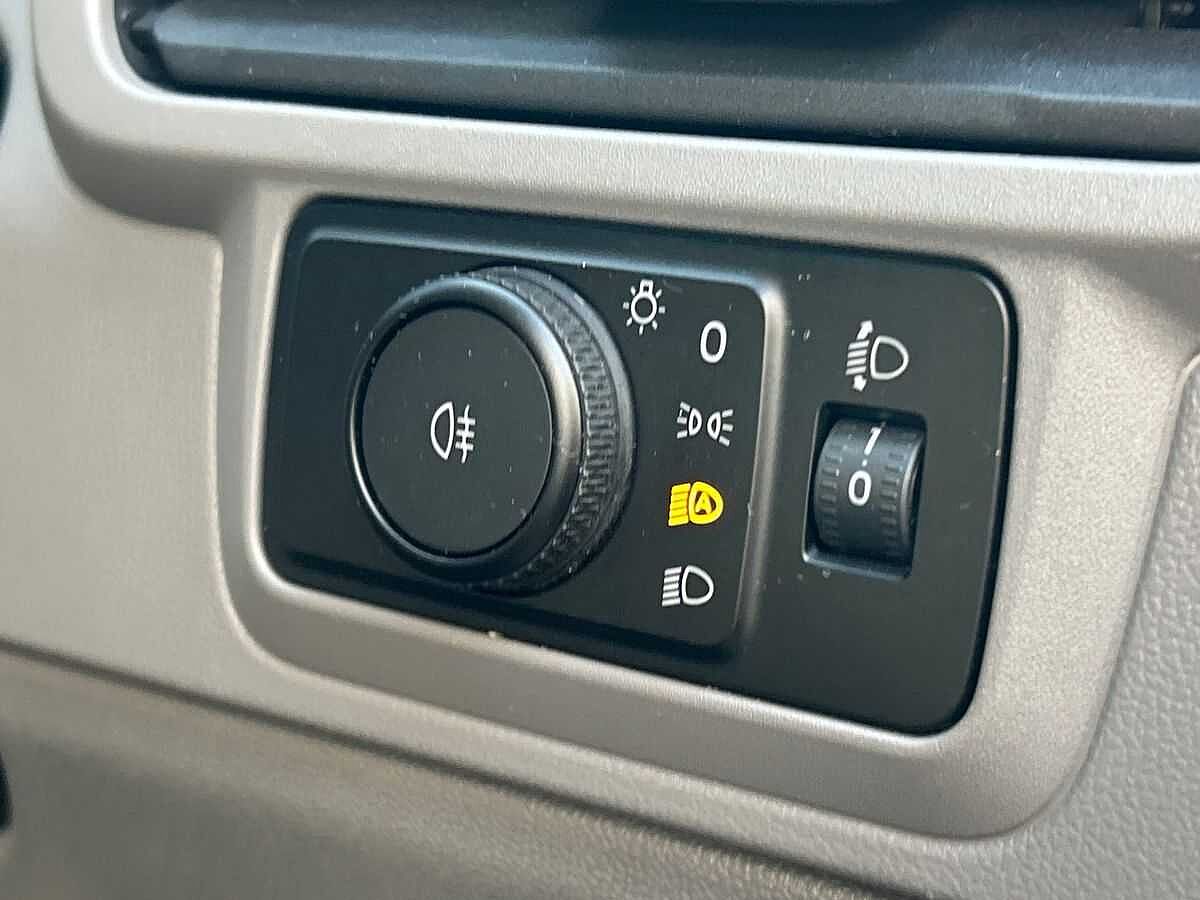 Volkswagen T7