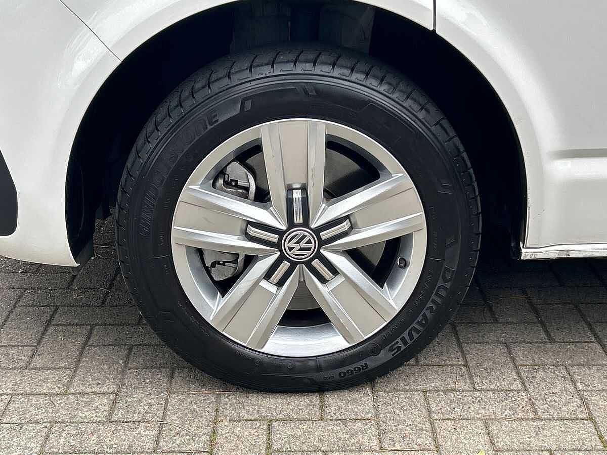 Volkswagen Transporter Kombi